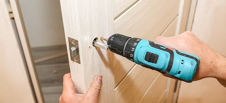 Old Door Knob Repair in Vero Beach South, FL