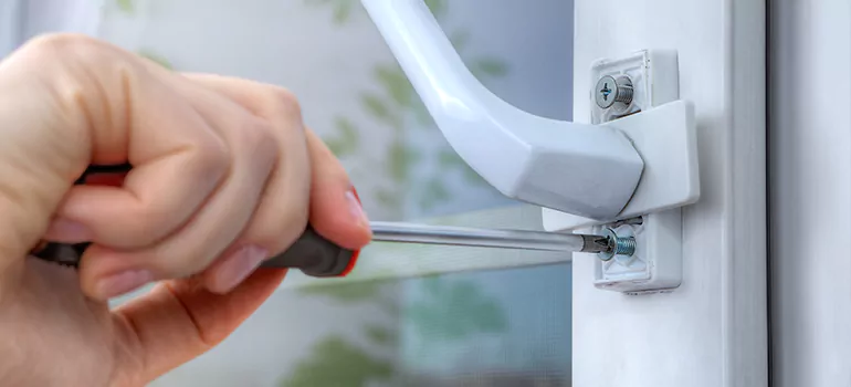 Window Crack Repair in Vero Beach South, FL